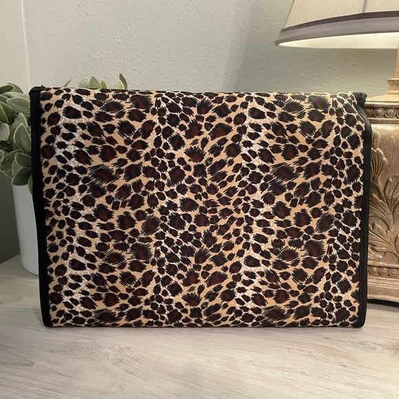 Silpada Tri-fold Jewerly Organizer Case Large Leopard Print - Picture 5 of 12